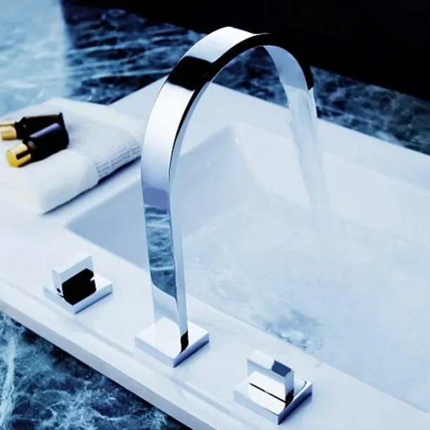 Copper Bathroom Sink Faucet,Widespread Chrome Two Handles Three Holes Bath Taps with Hot and Cold Switch and Valve