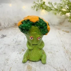 Cranky Carrot Figurine, Screaming Pickle, Handmade Cute Emotional Support Celery Broccoli Buddy, Miniature Scare Corn Sculpture for Desk Home Office Decoration
