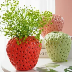Creative Strawberry Vases Resin Flower Arrangements Household Soft Decorations Desktop Ornaments Gifts 1PC