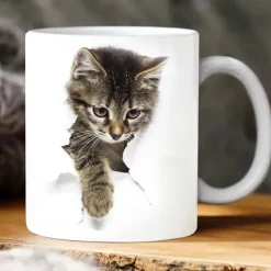 3D Print Kittens Hole In A Wall Mug, Ceramic Coffee Cat Mug 3D Novelty Cat Mugs Cat Lovers Coffee Mug Cat Club Cup White Ceramic Mug Gifts For Men Women