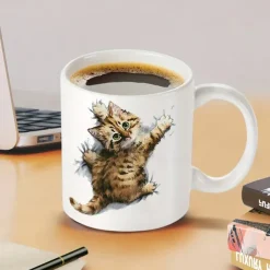 3D Print Kittens Hole In A Wall Mug, Ceramic Coffee Cat Mug 3D Novelty Cat Mugs Cat Lovers Coffee Mug Cat Club Cup White Ceramic Mug Gifts For Men Women