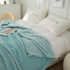3D Ribbed Jacquard Fleece Flannel Velvet Plush Decorative Bed Blanket - Super Soft, Plush, Fluffy, Fuzzy, Warm, Cozy Perfect for Couch, Bed, Sofa in Fall Winter