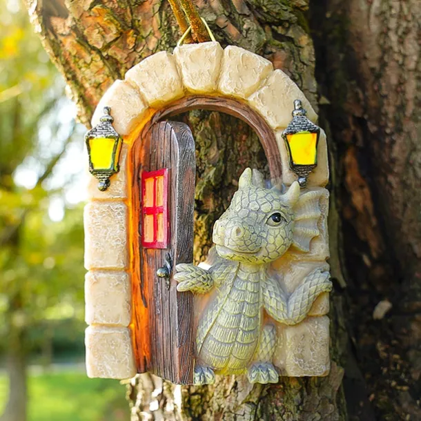 Dinosaur Sculpture Wall Decoration Weatherproof Resin Statue Miniatures for Patio Yard Garden Wall Decoration Lovely Dragon Garden Ornaments