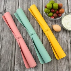Extra Large Silicone Pastry Mat - 3mm Thick Non-Stick Dough Rolling Mat with Measurements, Perfect for Baking, Kneading, Rolling Dough, and Crafting, Easy to Clean and Durable Kitchen Tool, 65x40 cm