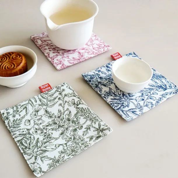 Fabric Coaster With Printed Double-Layer Insulation Pad, Simple Style Square Mug Pad