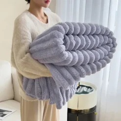 Faux Blanket, Anti-Static Flannel Soft Warmth Quilt Comforter Cozy Blanket, Luxury Faux Throw Blanket, Christmas Decorative Couch Blanket for Couch Bed Chair Sofa Christmas Gift