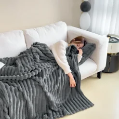 Faux Rabbit Throw Blanket Cozy Throw Blanket Throw Blanket Sherpa Backing Warm and Cozy Throw Decorative for Bedroom Sofa Floor Ghores