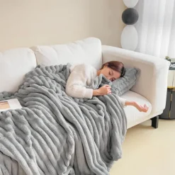 Faux Rabbit Throw Blanket Cozy Throw Blanket Throw Blanket Sherpa Backing Warm and Cozy Throw Decorative for Bedroom Sofa Floor Ghores