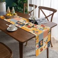 Floral Print Country Style Table Runner, Kitchen Dining Table Decor, Print Decor Table Runners for Indoor Outdoor Home Farmhouse Holiday Wedding Birthday Party Decoration