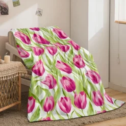 Flower Blanket Soft and Cozy Throw Blanket Featuring Delicate Daisy Design Perfect for Adding Comfort and Charm to Your Bedroom or Living Room Decor