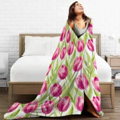 Flower Blanket Soft and Cozy Throw Blanket Featuring Delicate Daisy Design Perfect for Adding Comfort and Charm to Your Bedroom or Living Room Decor