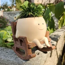 Garden Plant Pot With Small Rocking Chair Design, Made Of Resin, Suitable For Succulents And Other Plants, Perfect For Home Gardening Decoration