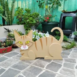 Garden Planters,Cute Dog Cat Animal Shaped Cartoon Flower Planter,Succulent Planter for Living Or Artificial Plants for Home Balcony,Garden Decoration
