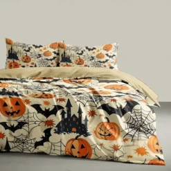 Halloween Beige Duvet Cover Set - Adorable Pumpkin Print to Decorate Your Bedroom - Includes Duvet Cover and Pillowcases - Soft and Cozy Fabric - Perfect for Adding Festive Charm to Your Space