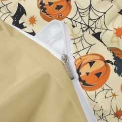 Halloween Beige Duvet Cover Set - Adorable Pumpkin Print to Decorate Your Bedroom - Includes Duvet Cover and Pillowcases - Soft and Cozy Fabric - Perfect for Adding Festive Charm to Your Space
