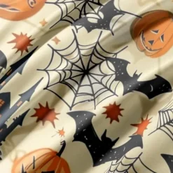 Halloween Beige Duvet Cover Set - Adorable Pumpkin Print to Decorate Your Bedroom - Includes Duvet Cover and Pillowcases - Soft and Cozy Fabric - Perfect for Adding Festive Charm to Your Space