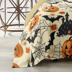Halloween Beige Duvet Cover Set - Adorable Pumpkin Print to Decorate Your Bedroom - Includes Duvet Cover and Pillowcases - Soft and Cozy Fabric - Perfect for Adding Festive Charm to Your Space