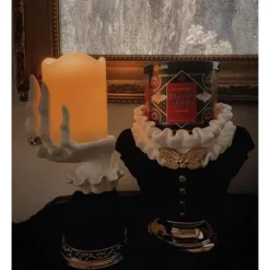 Halloween Candle Holder Witch Hand, Witch Hand Candle Holder Halloween Palm Candle Holder,Resin Witch Hand Candlestick Halloween Home Party Decorative,Haunted House Decor