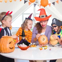 Halloween Candy Bowl With Animated Skull, Move Head And Glow Eyes, Spooky Music, Perfect For Trick Or Treating And Haunted House Decoration