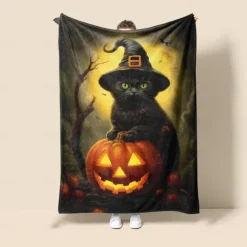Halloween Decoration Cat Throw Blanket - Soft and Cozy Fleece with Spooky Cat Design - Perfect for Halloween Decor or Snuggling Up - Durable and High-Quality Fabric