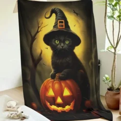 Halloween Decoration Cat Throw Blanket - Soft and Cozy Fleece with Spooky Cat Design - Perfect for Halloween Decor or Snuggling Up - Durable and High-Quality Fabric
