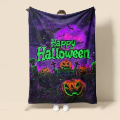 Halloween Decoration Jack O' Lantern Pumpkin Throw Blanket - Soft and Cozy Fleece with Festive Pumpkin Design - Perfect for Halloween Decor and Keeping Warm