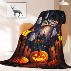 Halloween Decoration Jack O' Lantern Pumpkin Throw Blanket - Soft and Cozy Fleece with Festive Pumpkin Design - Perfect for Halloween Decor and Keeping Warm