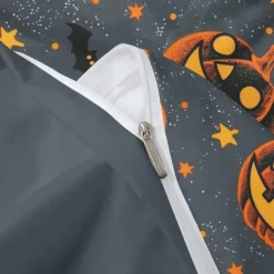 Halloween Duvet Cover Set Jack O Lantern Pumpkin Spooky and Festive Design - Includes Duvet Cover and Pillowcases - Soft and Comfortable Fabric - Perfect for Adding Halloween Spirit to Your Bedroom