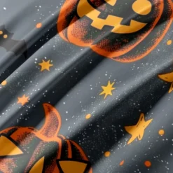 Halloween Duvet Cover Set Jack O Lantern Pumpkin Spooky and Festive Design - Includes Duvet Cover and Pillowcases - Soft and Comfortable Fabric - Perfect for Adding Halloween Spirit to Your Bedroom
