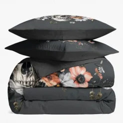 Halloween Floral Skull Duvet Cover Set - Includes Duvet Cover and Pillowcases - Spooky and Festive Design - Soft and Comfortable Fabric - Perfect for Halloween Home Decor