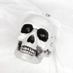 Halloween Gauze Skull Hanging Ghost with Flashing Eyes Horror Halloween Decoration Props for Haunted House Bar Restaurant KTV Decor Horror Hanging Ghost Pendant