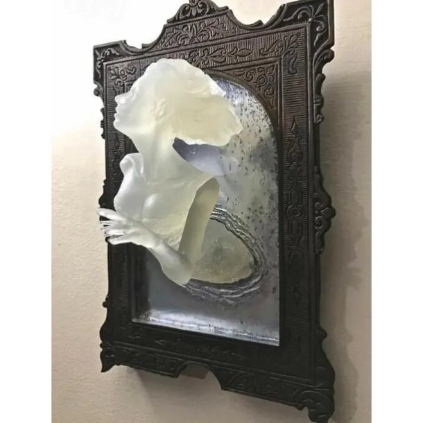 Halloween Ghost in The Mirror, Glow in The Dark 3D Resin Ghost Frame, Creative Fluorescent Mirror Sculpture for Bedroom and Corridor Decor