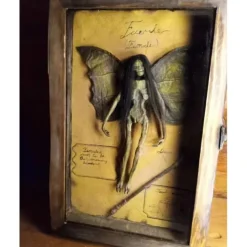 Halloween Mummified Fairy Display Box Solid Mdf Rectangle Distressed Wooden Hard Gift Durable Scary Mummy Skeleton With Wing Decoration Living Room Supplies