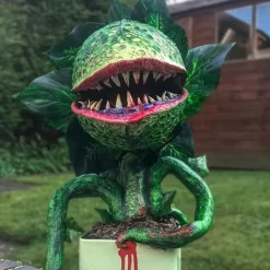 Halloween Outdoor Garden Plant Statue Sculpture Resin Cannibal Flower Outdoor Figurines Horrible Patio Art Ornaments for Lawn Decorations