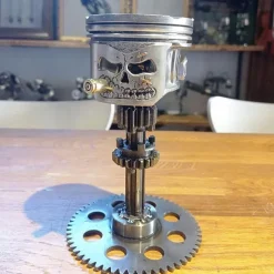 Halloween Piston Skull Face Sculpture, Resin Piston Skull Face Sculpture, Piston Man Head Statue Handmade Art Figure Miniature Ornaments for Decoration Halloween Skeleton Decoration