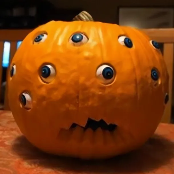 Halloween Scary Pumpkin Decoration,Resin Purely Handmade Turnable Eyeballs Sculpture For Indoor And Outdoor Use