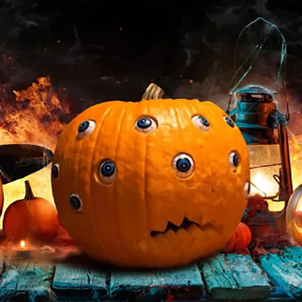 Halloween Scary Pumpkin Decoration,Resin Purely Handmade Turnable Eyeballs Sculpture For Indoor And Outdoor Use