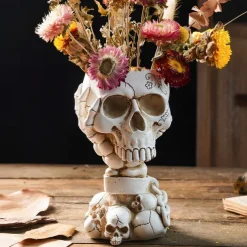 Halloween Skeleton Skull Head Flower Pot Nordic Modern Home Decoration Personalized Damaged Old Shackles Skull Head Resin Crafts Halloween Ghost Head Bone Gift Scene Decoration Photography Props 1PC