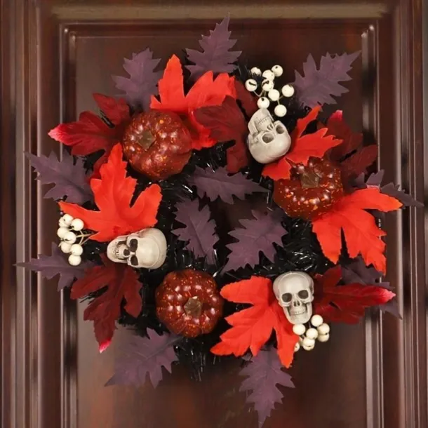 Halloween Skull Pvc With Lights Wreath Artificial Fall Wreath With Maple Leaf Pumpkin Berries, Thanksgiving Wall Garden Hanging Decoration 17.8 Inch Halloween Skull Wreath Horror Wreath Halloween Prop Decoration