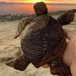 Hawaiian Turtle Carving Ocean Decor, Resin Carved Turtle Beach Bathroom Decor, Seaside Tropical sea Turtle Decor for Bathroom Decor Wall Art, Restroom, Beach