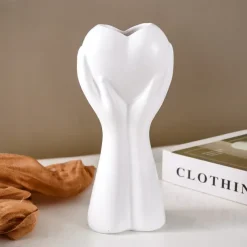 Heart-Shaped Handheld Vase, Resin Material, Artistic Human Design, Unique Modern Decorative Flower Vase, Centerpiece for Dining Table, Wedding, and Living Room Decor