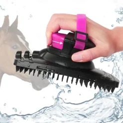 Horse Brushes Harness Supplies Bath Brushes Massage Brushes Horse Supplies Water Spray Brushes Pet Bath Brushes Equestrian Supplies Brushes