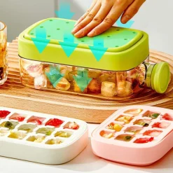 Ice Cube Bottle, 2 in 1 Touch-Free Ice Cube Tray Water Bottle with Lid and Bin, Ice Cube Making Bottle, Easy Press to Release Vertical Ice Cube Tray with straw tie