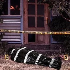 Inflatable Bloody Corpse Bag Halloween Decorations Outdoor Clearance, Scary Halloween Kills Body Decorations Indoor, Realistic Murder Scene Halloween Room Decor