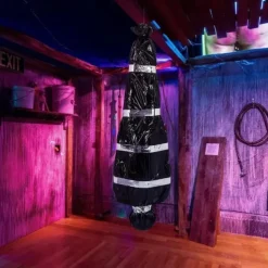 Inflatable Bloody Corpse Bag Halloween Decorations Outdoor Clearance, Scary Halloween Kills Body Decorations Indoor, Realistic Murder Scene Halloween Room Decor