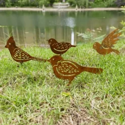Iron Rusty Birds Ground Stake Set, Garden Decoration Rust Birdie with Screws in Wood, Rust Decoration Garden Stake Rust for Garden Reusable