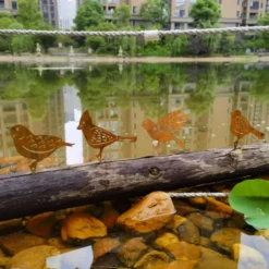 Iron Rusty Birds Ground Stake Set, Garden Decoration Rust Birdie with Screws in Wood, Rust Decoration Garden Stake Rust for Garden Reusable