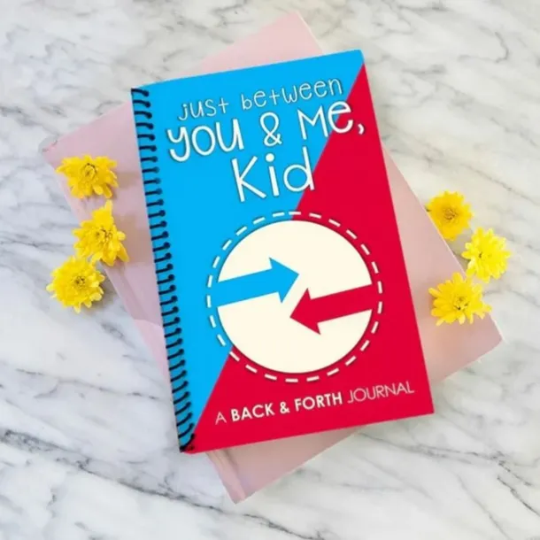 Just Between You & Me, Kid,A Back & Forth Journal Between Grown-Up & Kid,Heartfelt Parent-Child Interactive Journal with Prompts for Meaningful Conversations, Shared Memories & Creative Expression