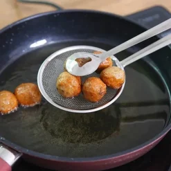 Kitchen 2 In 1 Stainless Steel Fine Mesh Filter Forceps Oil Scoop Oil Filter Filter Clip Filter Clip Fried Food Kitchen Tools