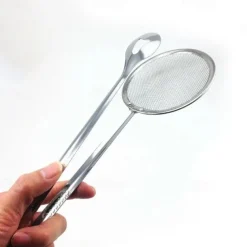 Kitchen 2 In 1 Stainless Steel Fine Mesh Filter Forceps Oil Scoop Oil Filter Filter Clip Filter Clip Fried Food Kitchen Tools